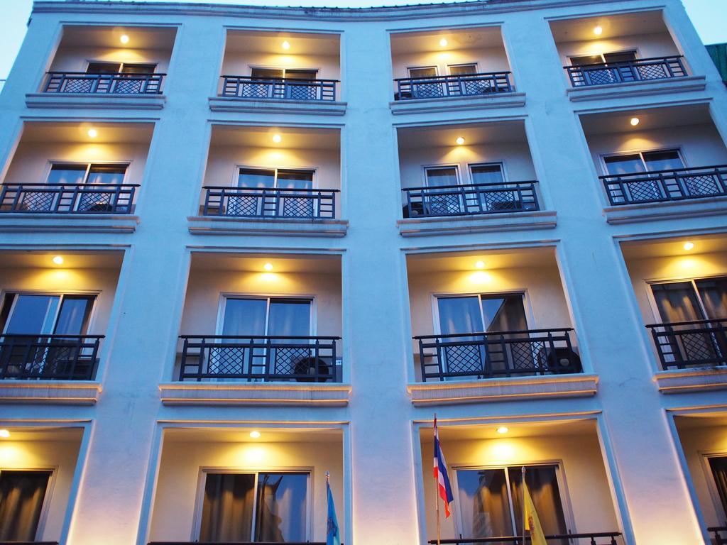 Drop Inn Bangkok Exterior foto